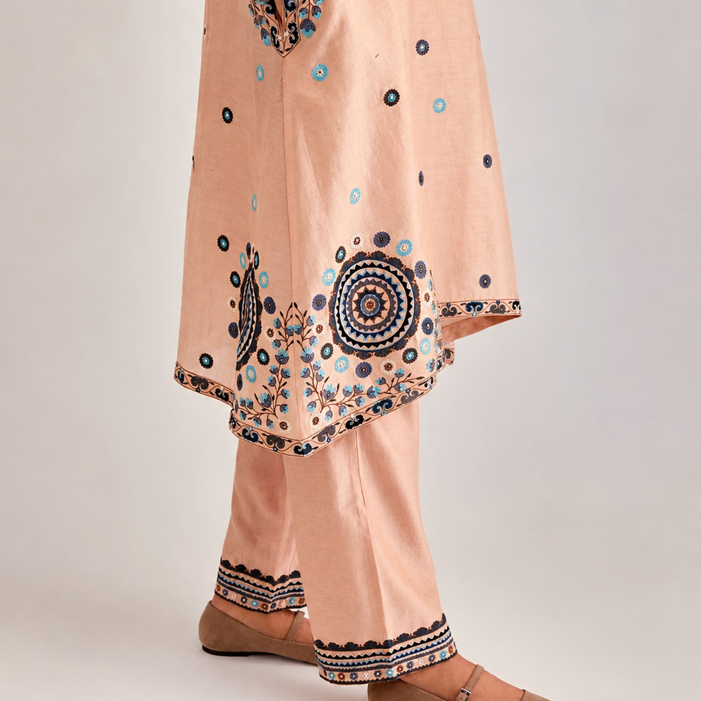 Noor-E-Naaz